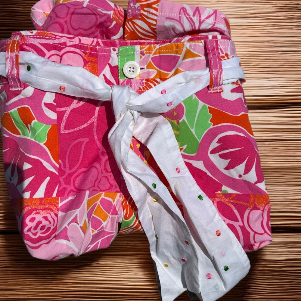 NWT- Lilly Pulitzer Resort Bermuda Shorts - Picture 2 of 5